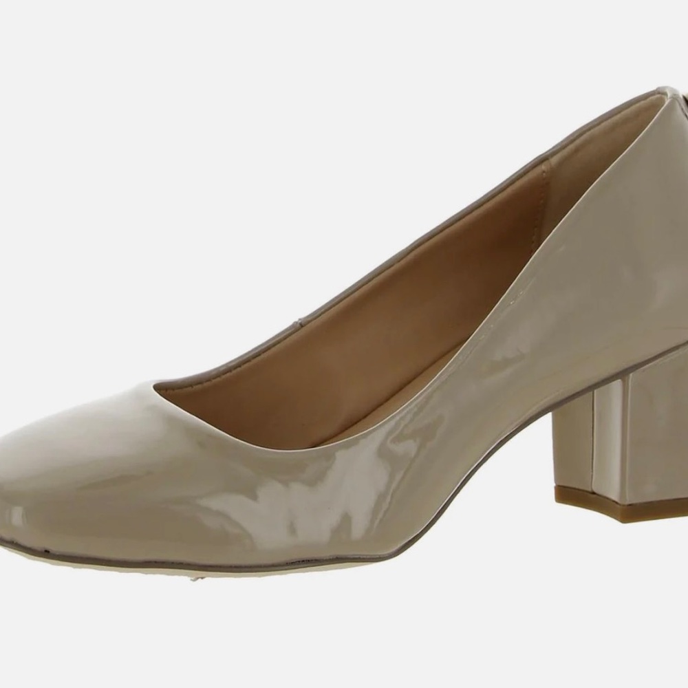 Donald Pliner Audry pumps, 11M, patent leather in Natural